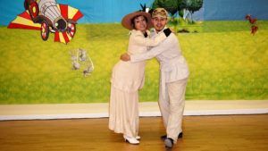 chiitty chitty bunny hug promenade