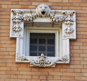 Grant-Humphrey's Mansion loin window