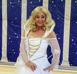 Fairy Godmother look over shoulde