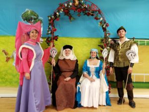 Horses Branle maid marion, medieval madens, lady cluck robin hood