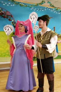 Horses Branle Maid marion Robin Hood