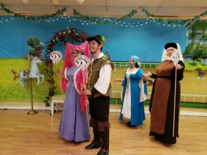 Horse's Branle Robin hood maid marion promenade