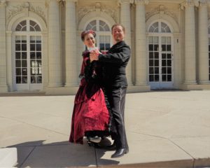 Lady Tremain varsovienne dance kick