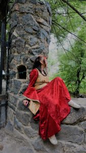 LOTR Elf Queen Celebrían Castle Dunafon (2)